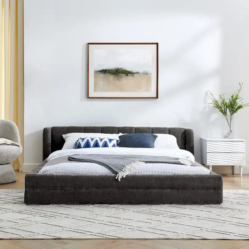 Gepolstertes Plattformbett in Queensize mit dickem Chenille-Stoff, stabilem Rahmen und Kopfteil, DUNKELGRAU
