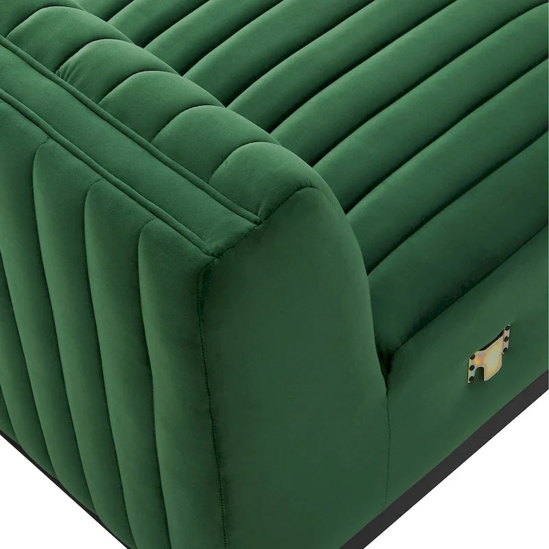 Fauteuil sans accoudoirs Conjure capitonné à canaux en velours haute performance