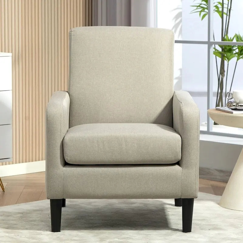 Minimalistischer eleganter Sessel mit Konstruktion aus Massivholz und neuem weichem Schaumstoff