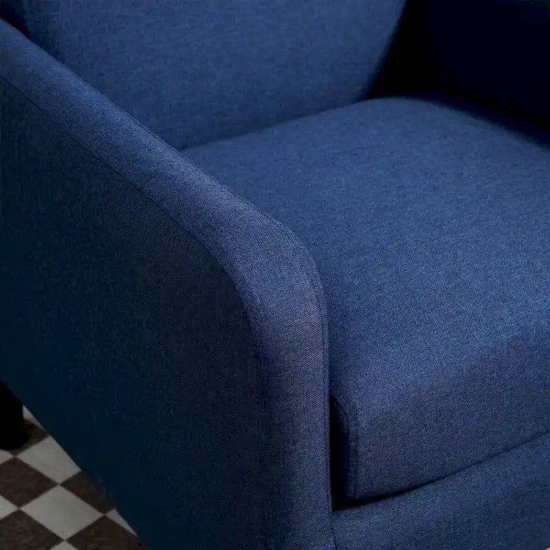 Fauteuil élégant de style minimaliste avec structure en bois massif et nouvelle mousse souple