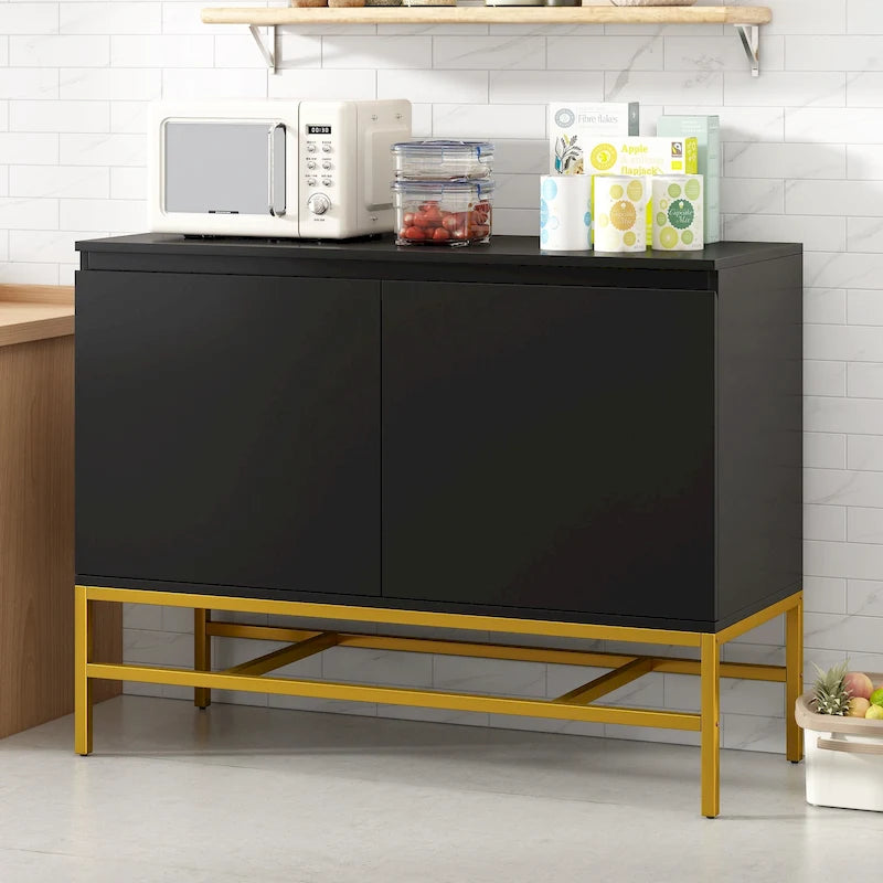 Minimalistisches und luxuriöses Sideboard mit 2 Türen und Metallbeinen